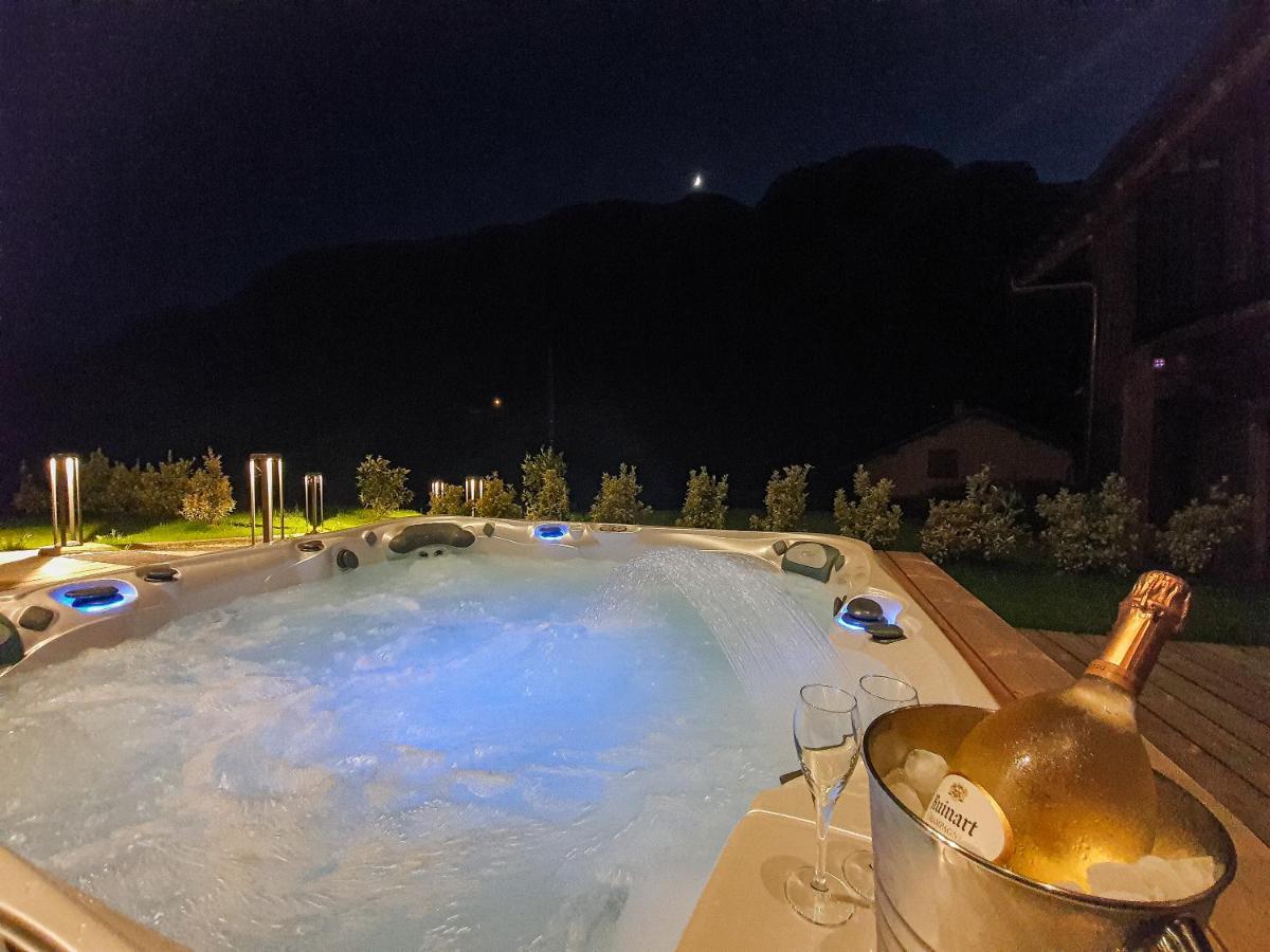 Chalet 1703 - Open Living Hotel & Spa - Adults Only Le Petit-Bornand-les-Glieres 外观 照片